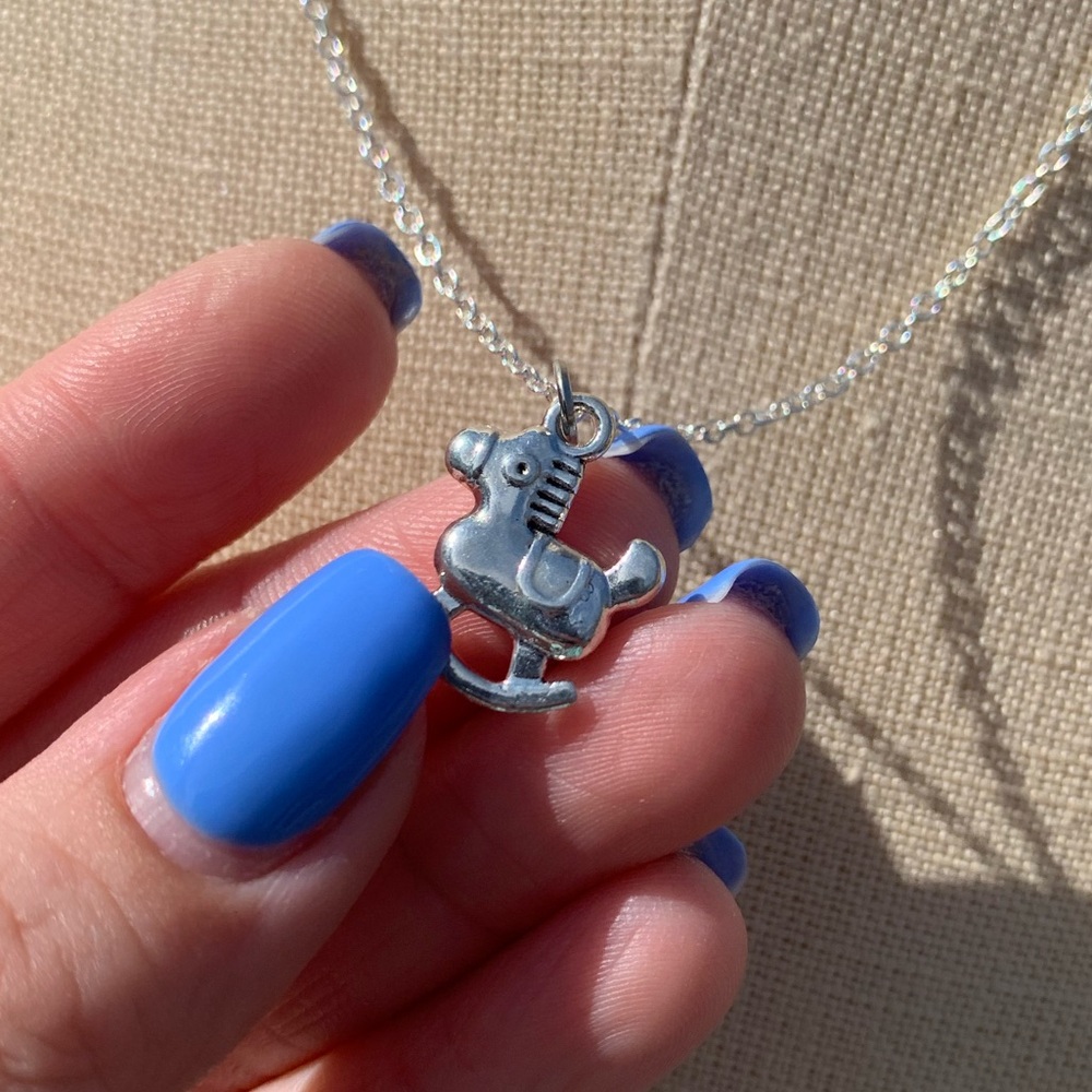 NWT Sterling Silver Plated Chain & Rocking Horse Alloy Metal Charm Necklace - Picture 8 of 16